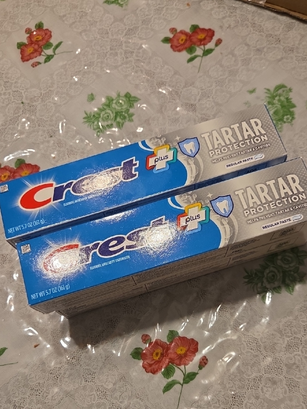 Nwt 4 Piece Crest Tartar Protection Toothpaste - Blue & White Packaging
